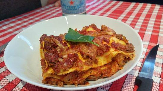 Alla Fontana