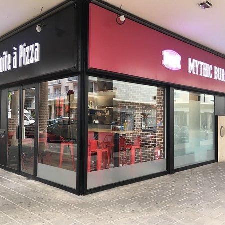 Mythic Burger