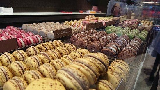 Pierre Hermé Paris