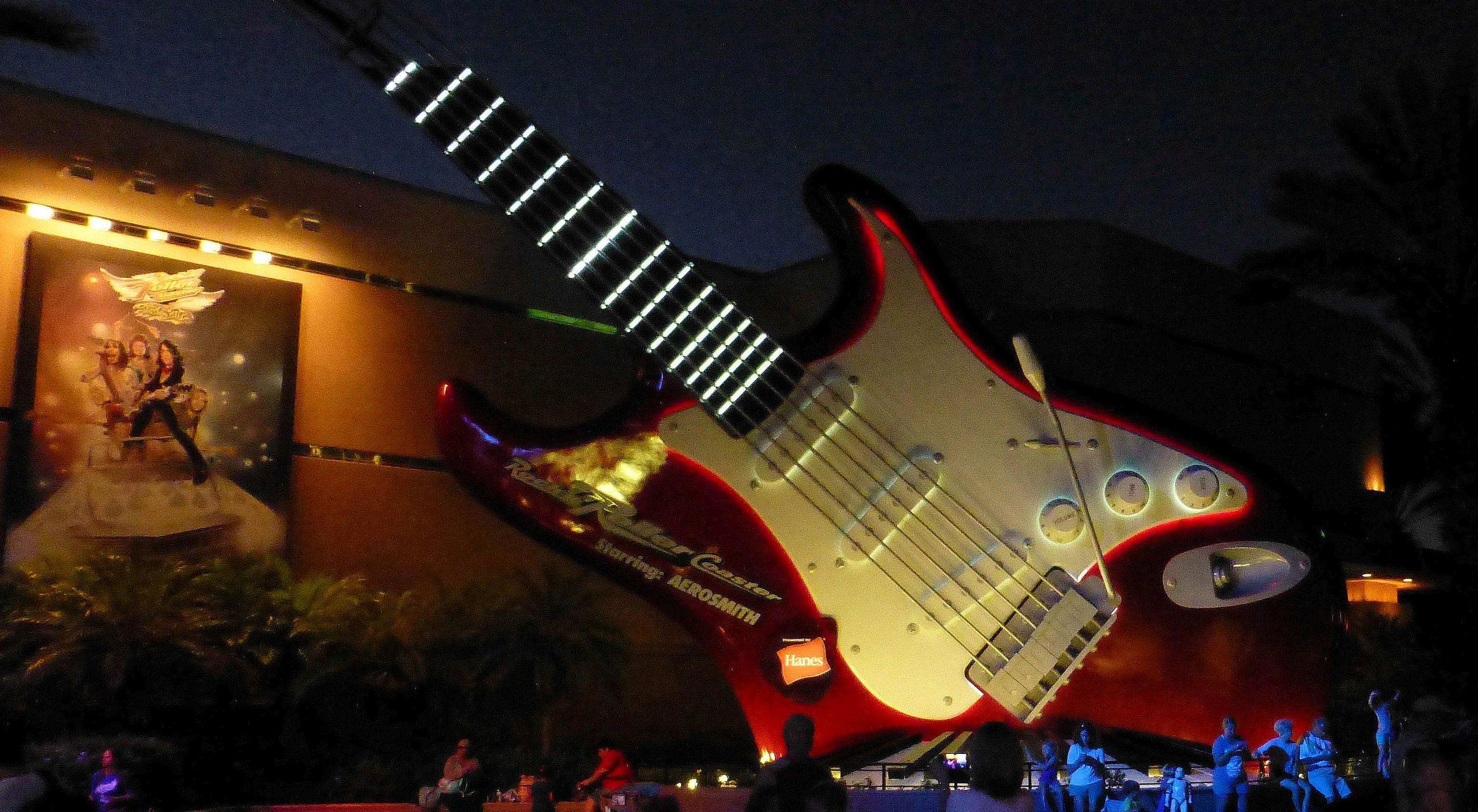 Rock 'n' Roller Coaster