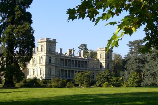 le château de Ferrières