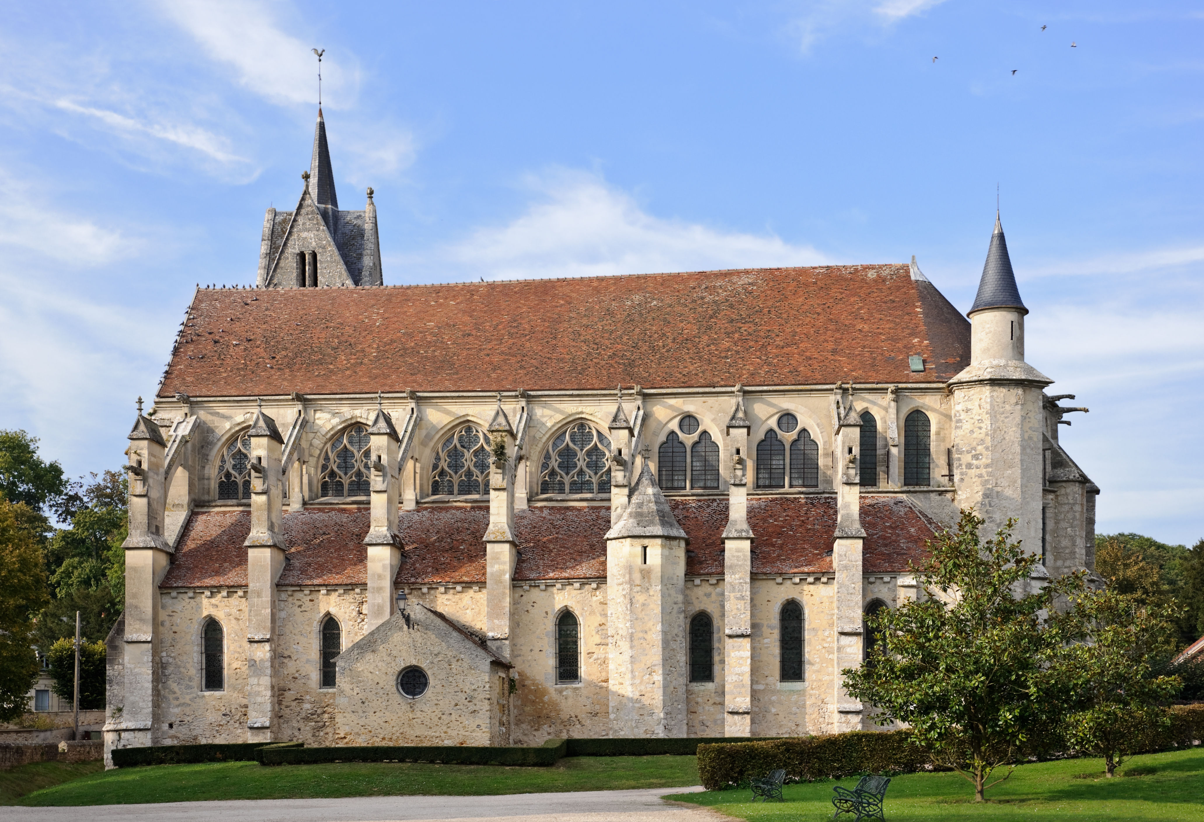 collégiale Notre-Dame de Crécy-la-Chapelle